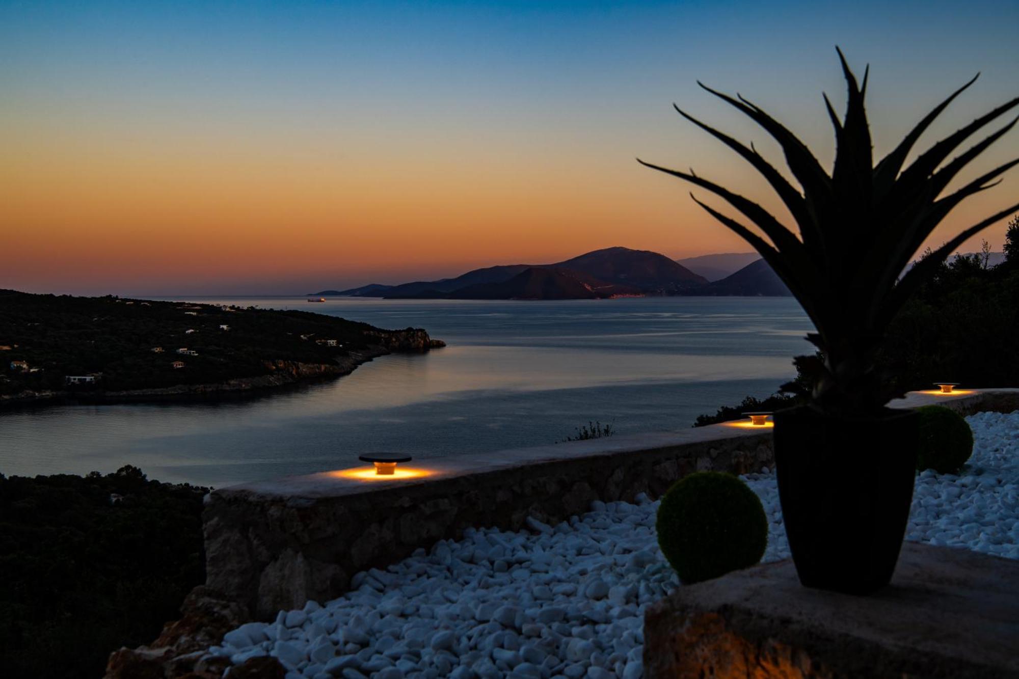 Pantea Luxury Villa Vasiliki  Luaran gambar
